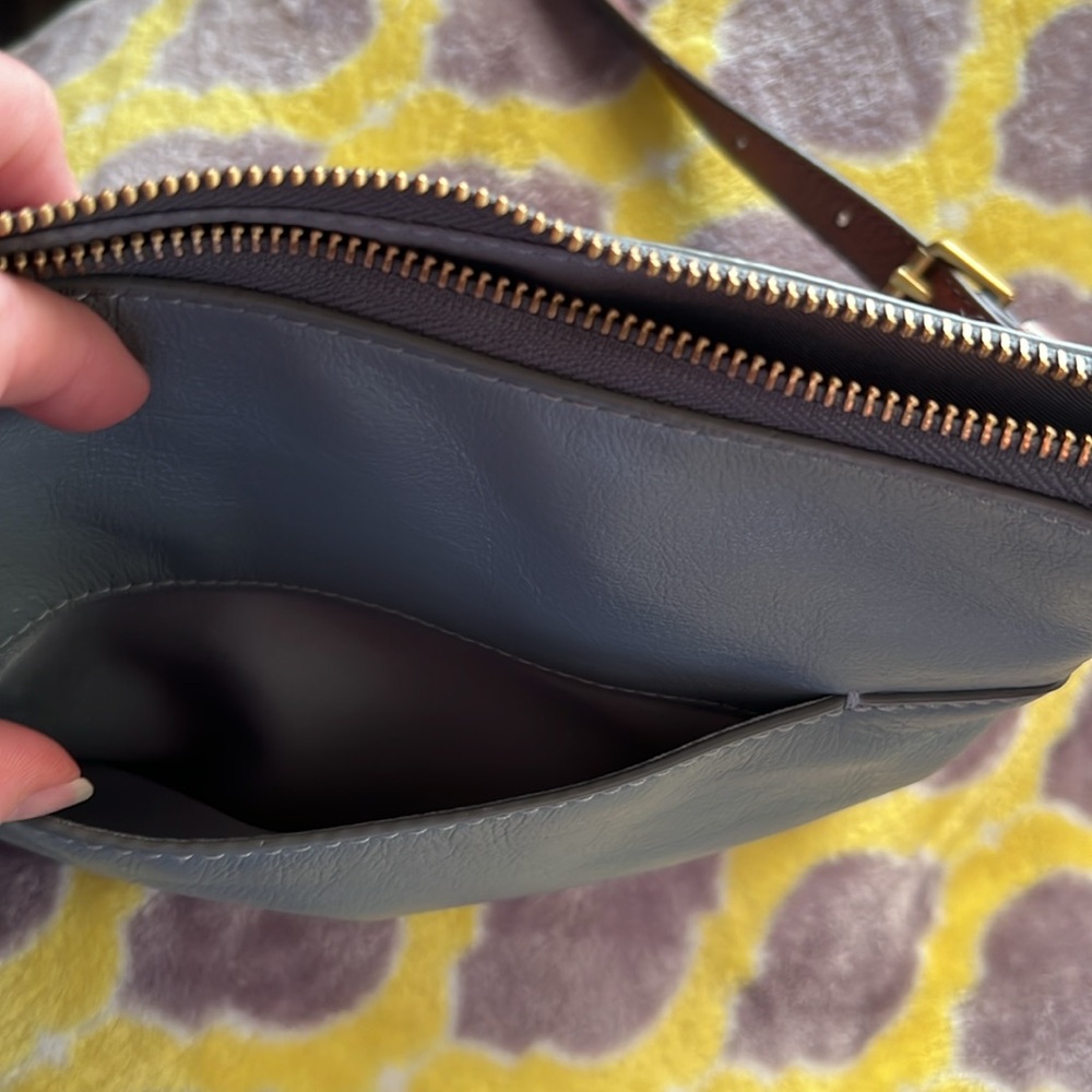 Handbag - Picture 7 of 7